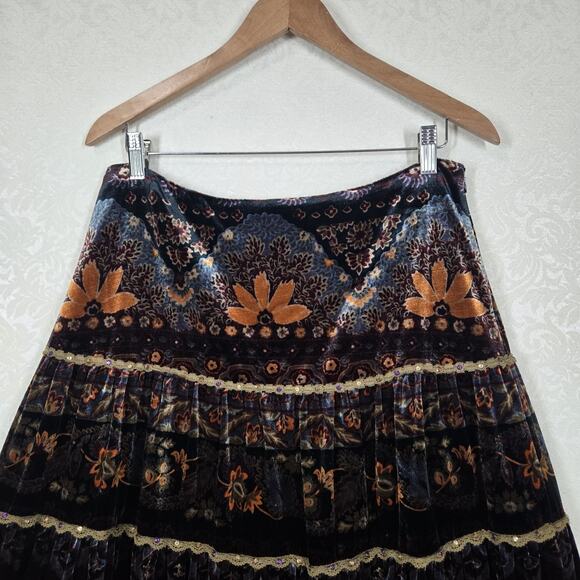 VTG ICE Velvet Maxi Skirt sz 8 Multicolor Dark Floral Tiered Lace Accent Boho - Picture 2 of 16